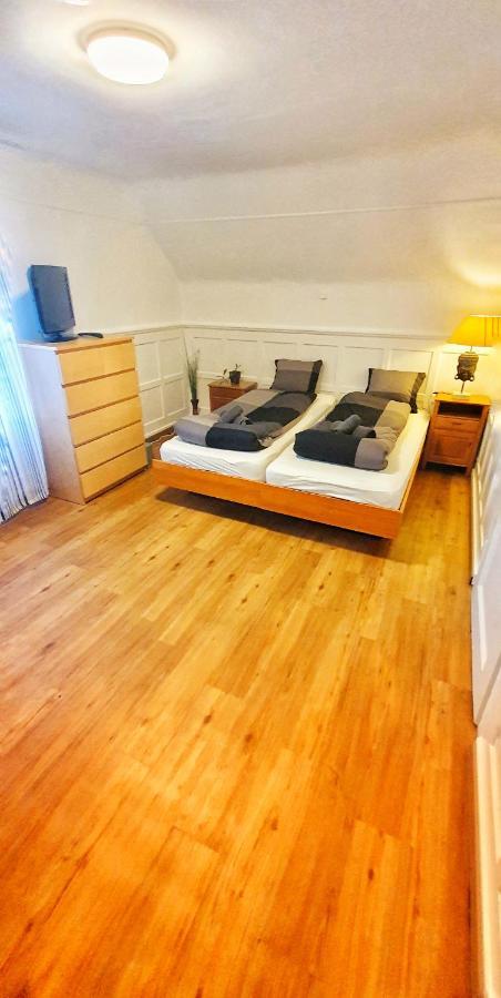 דירות Pfäffikon Sensi Living Station מראה חיצוני תמונה